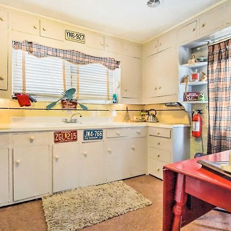 Artsy Getaway About 8 Miles To Downtown Kansas City! Independence Extérieur photo
