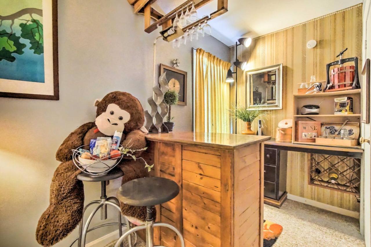 Artsy Getaway About 8 Miles To Downtown Kansas City! Independence Extérieur photo