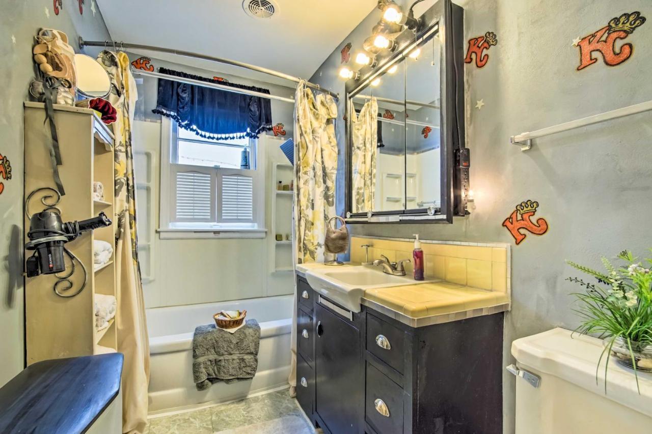Artsy Getaway About 8 Miles To Downtown Kansas City! Independence Extérieur photo